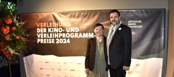 filmprogrammpreis 2023 der bundeskulturbeaufttagten für scala betreiberfamilie sandra und gösta oelstrom bildquelle presseinfo scala kulturpalast