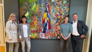 werder havel Einweihung mit Leitung der Kita Wildwuchs, Bürgermeisterin Manuela Saß und HGW-Geschäftsführer Thomas Lück_Foto_Stadt Werder (Havel)_fro