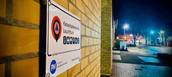 werder havel havelauenhalle katastrophenschutz leuchtturm foto bernd reiher werderanderhavel.de