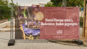 werder havel haveltherme banner bahnhof foto berndreiher werderanderhavel.de